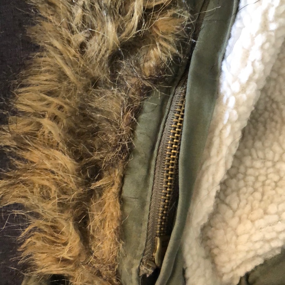 Winter jacket - Picture 2 of 4